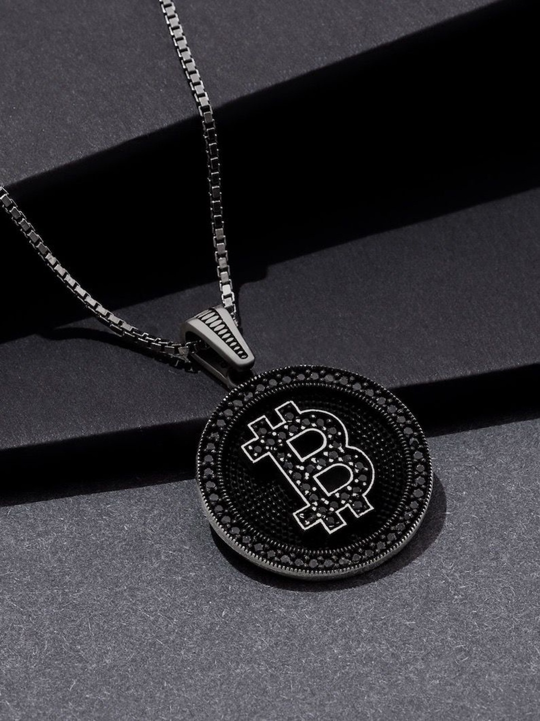 

ORIONZ Men Sterling Silver Contemporary Oxidised Pendant, Black