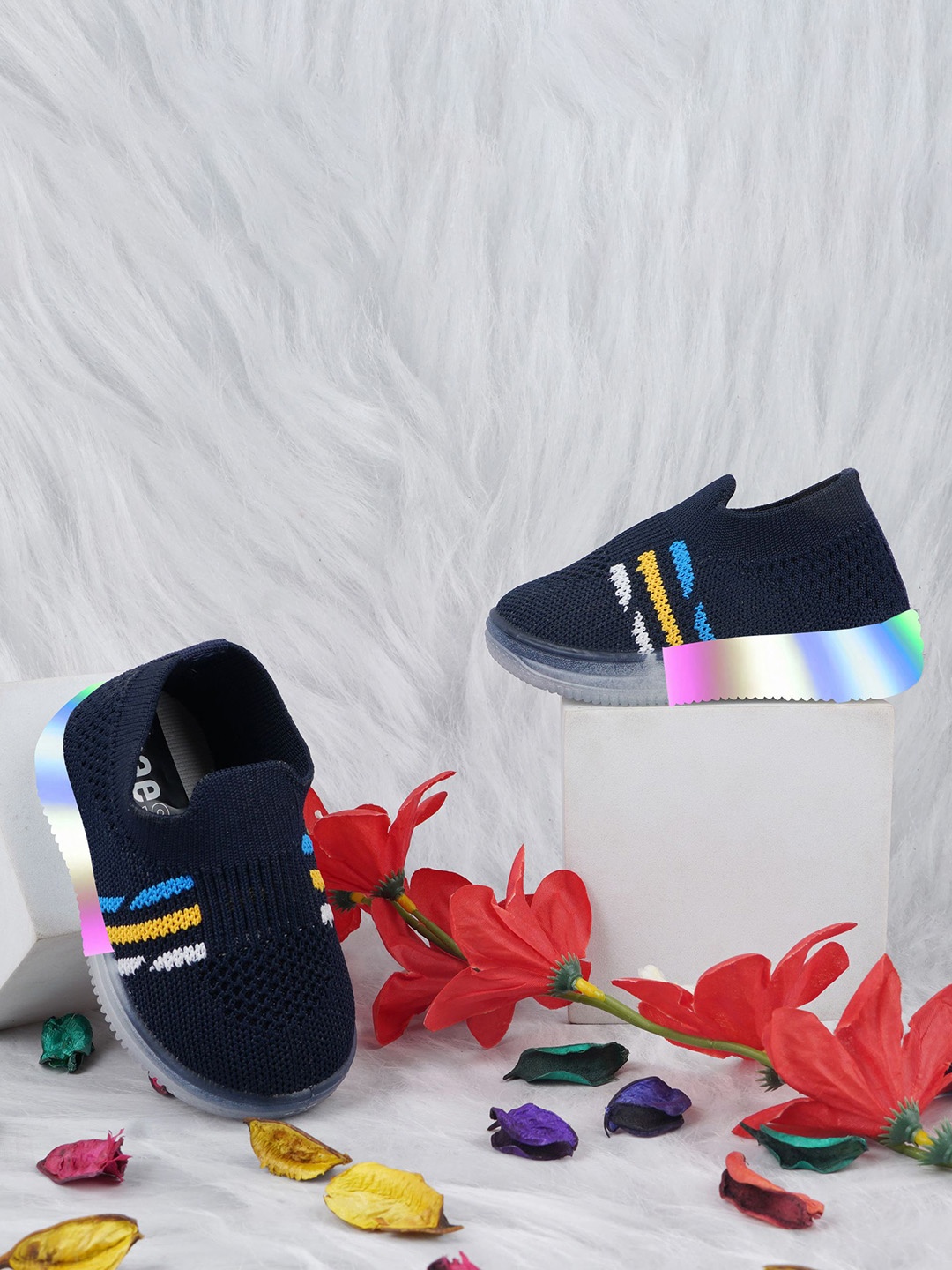 

BAESD Kids Striped Led Lighting Slip-On Sneakers, Blue