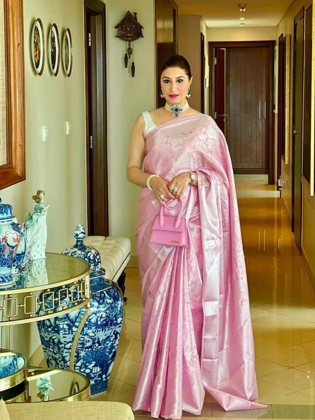 

Sitanjali Ethnic Motifs Zari Silk Blend Kanjeevaram Pink Saree