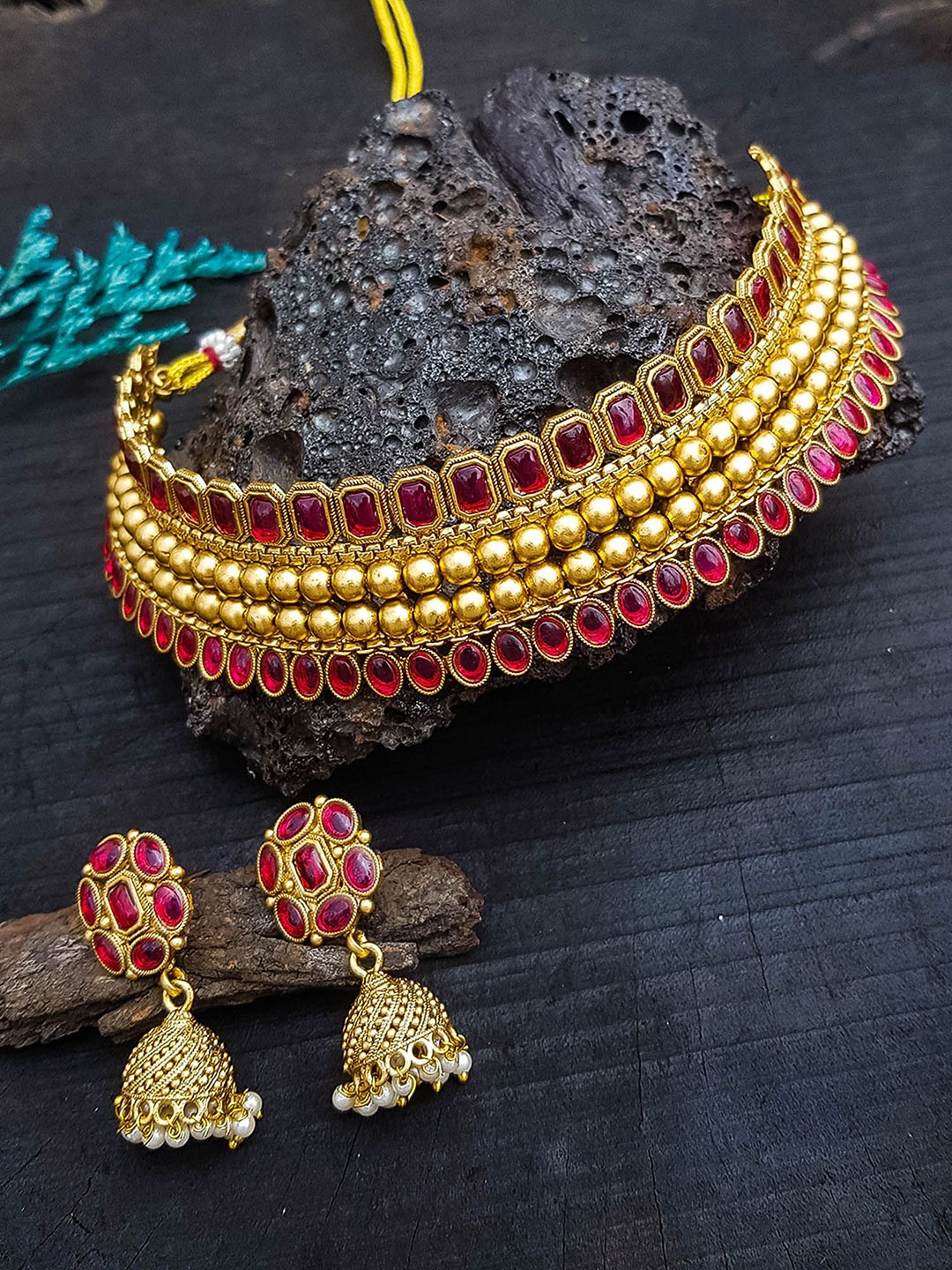 

GRIIHAM Gold Plated Cubic Zirconia Studded Jewellery Set