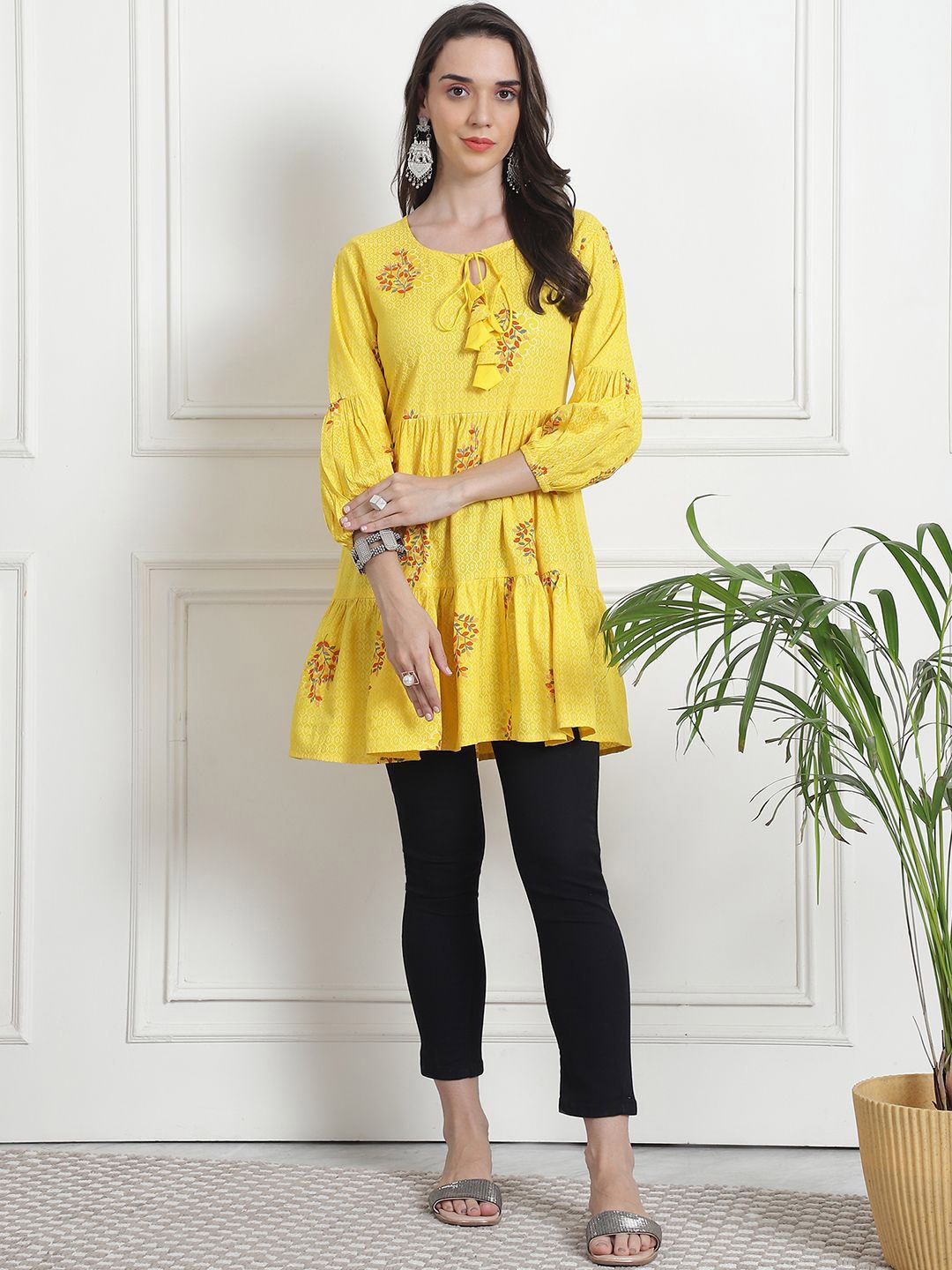 

KALINI Floral Printed Keyhole Neck Puff Sleeves A Line Kurti, Yellow