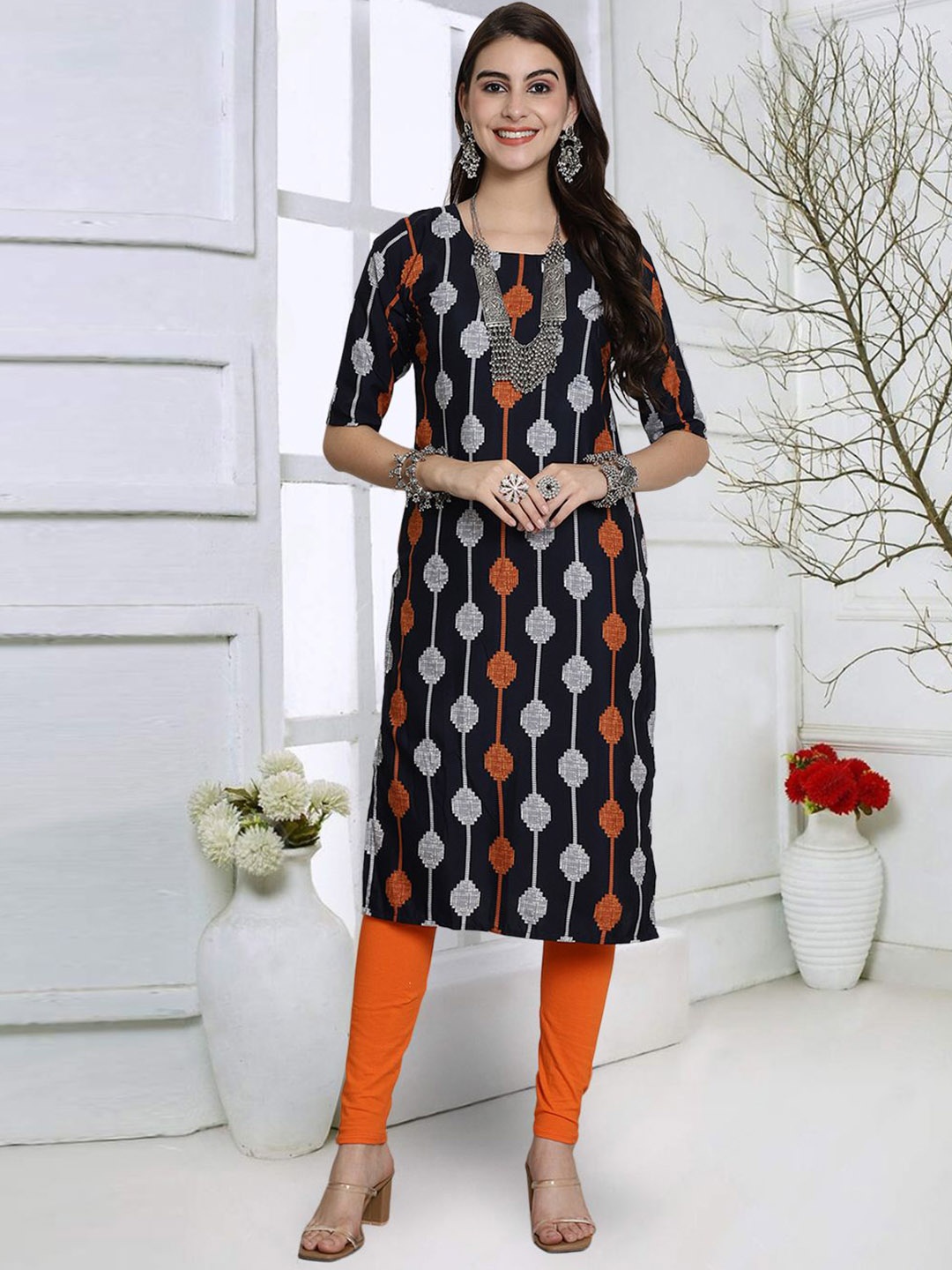 

7Threads Geometric Printed Round Neck Crepe Straight Kurta, Navy blue