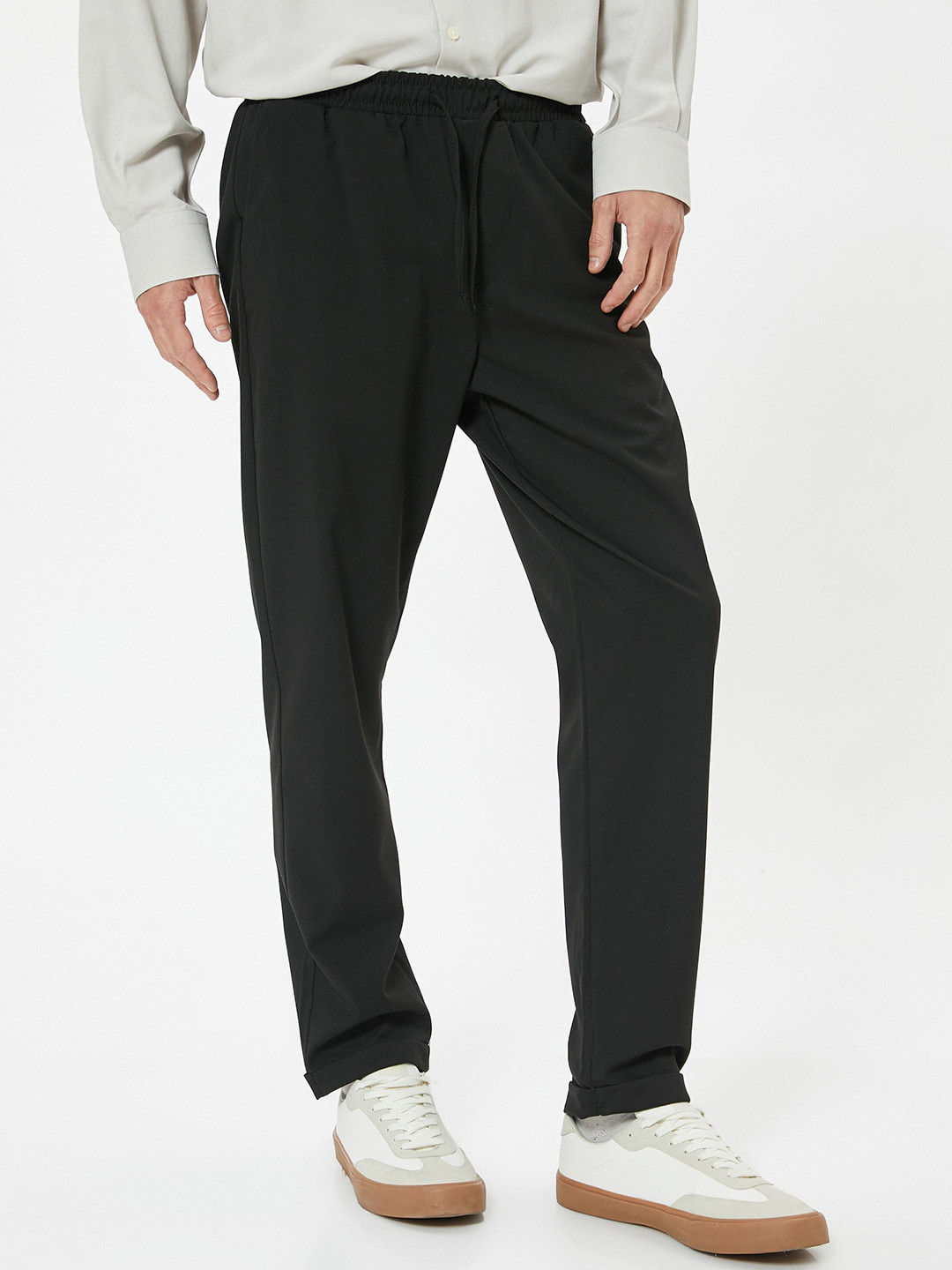 

Koton Men Slim Fit Trousers, Black