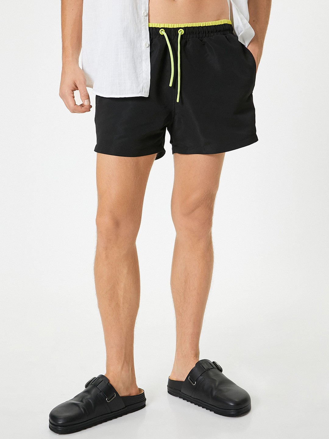 

Koton Mid Rise Shorts, Black
