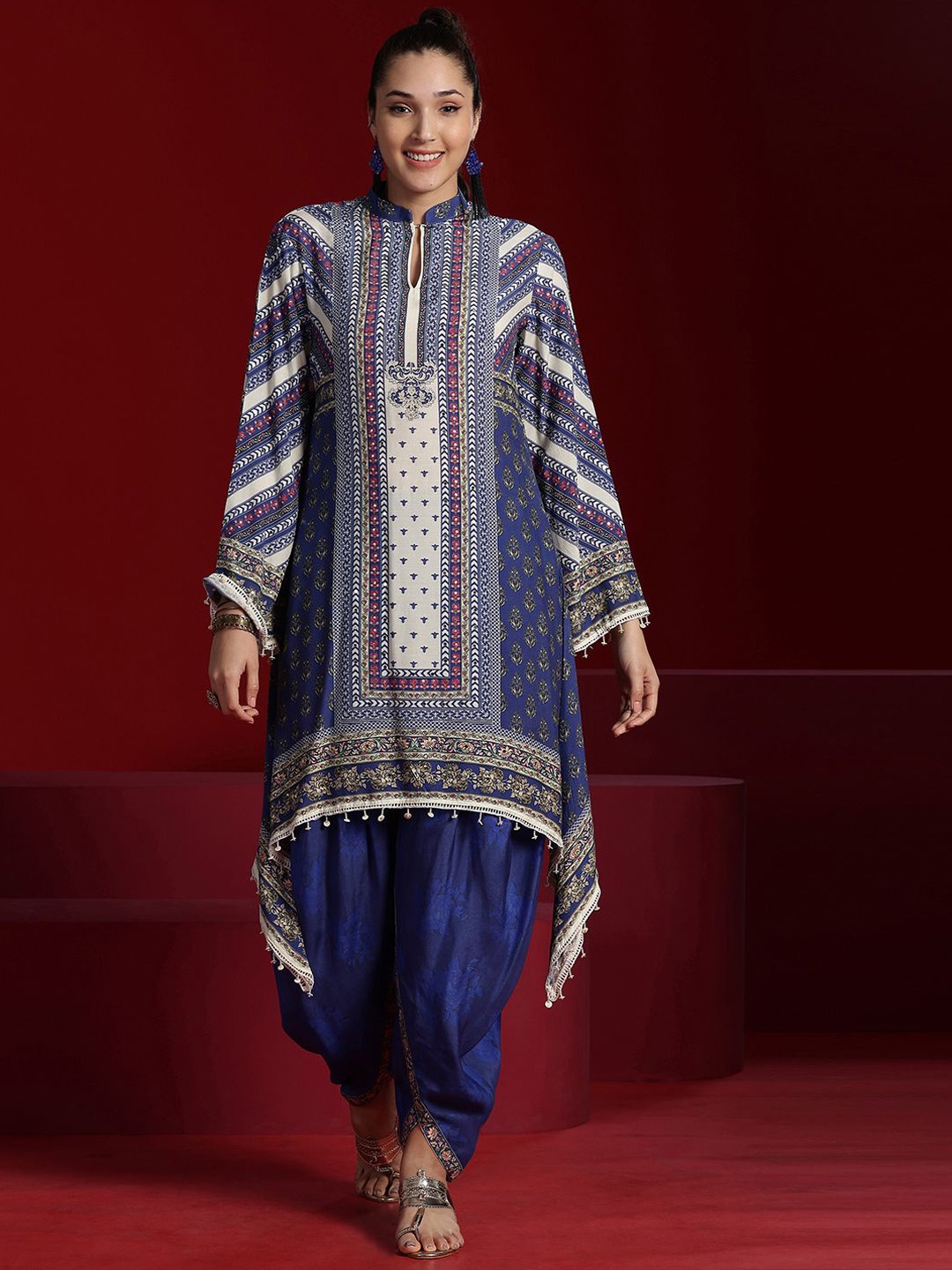 

Libas Art Ethnic Motifs Printed kaftan Kurta with Dhoti Pants, Blue