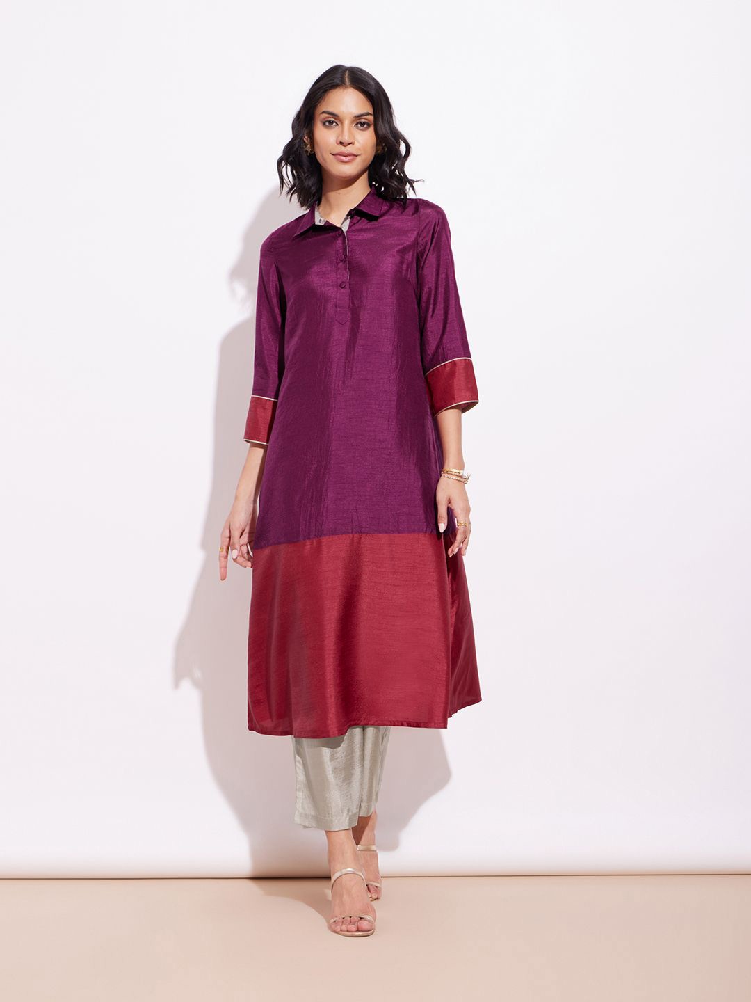 

Pink Fort Colourblocked Shirt Collar Regular Kurta with Trouser, Purple