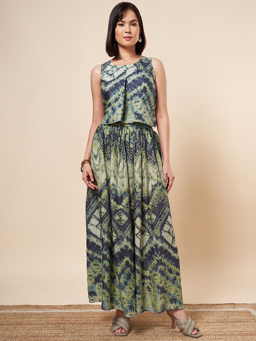 

Marigold Lane Tie& Dye Printed Casual Top With Flared Palazzos, Navy blue