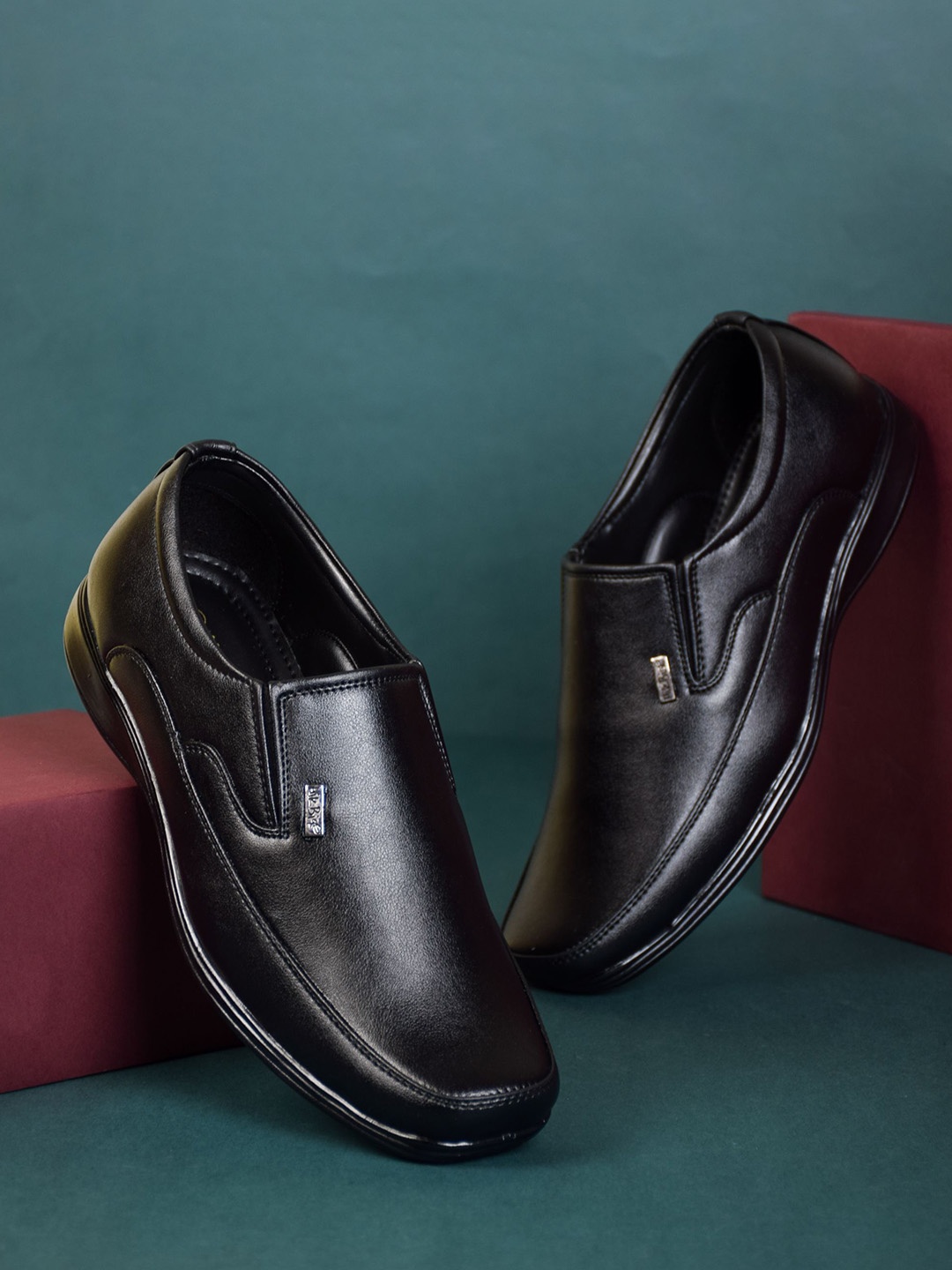 

HikBi Men Leather Formal Slip-On Shoes, Black