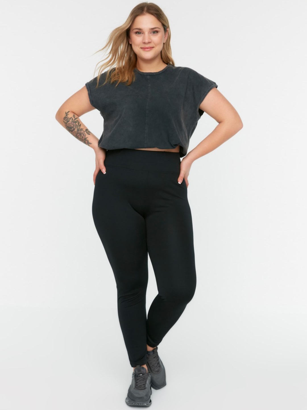 

Trendyol High-Waist Tights, Black