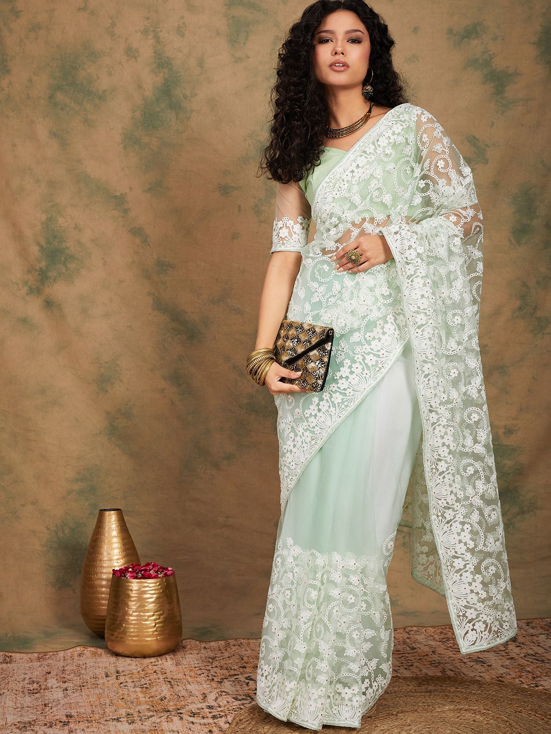 

SHADOW & SAINING Embroidered Sequinned Embellished Saree, Green