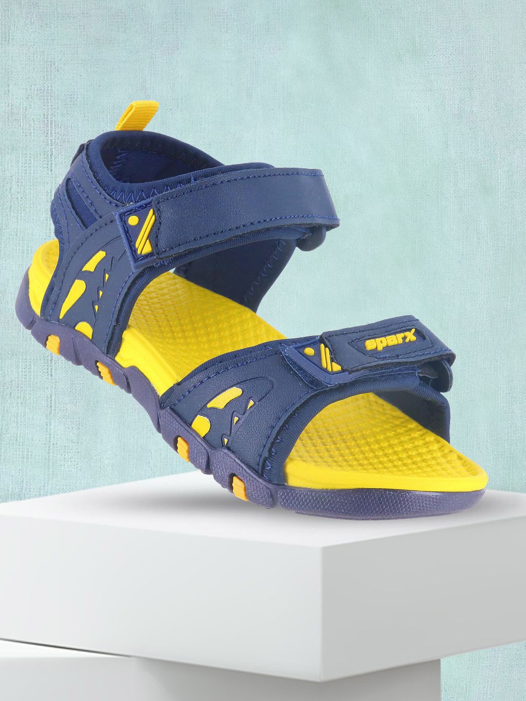 

Sparx Boys Velcro Sports Sandals, Blue