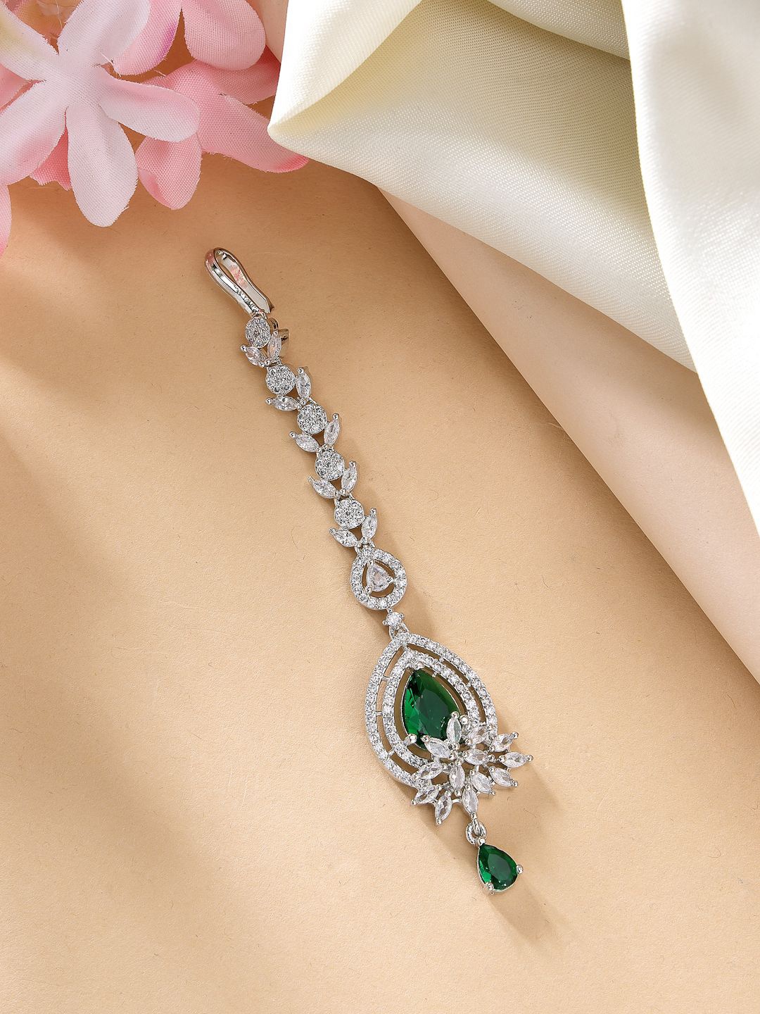 

ZENEME Rhodium-Plated American Diamond Studded Maang Tikka Head Jewellery, Silver