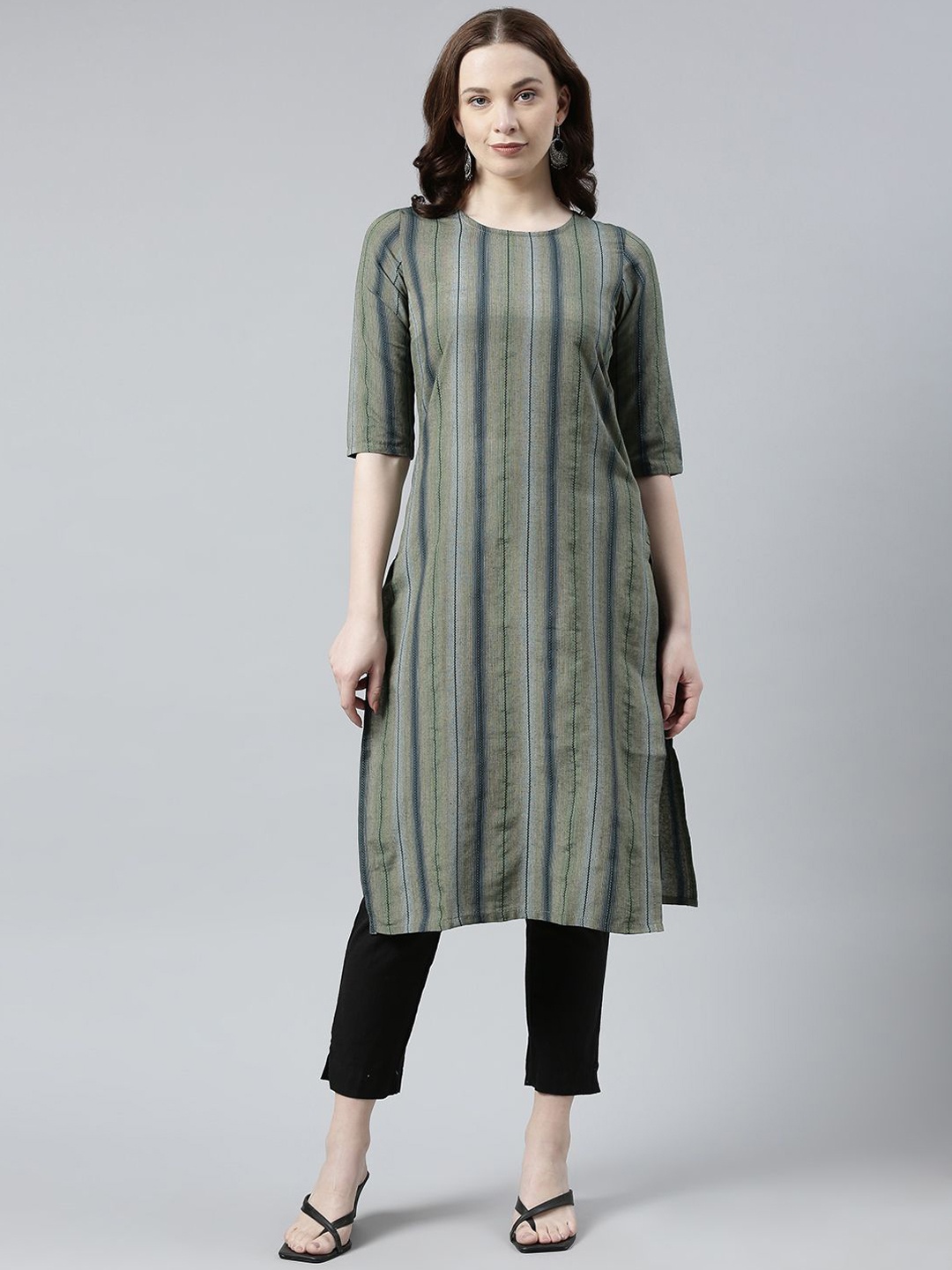 

KALINI Striped Round Neck Straight Kurta, Green