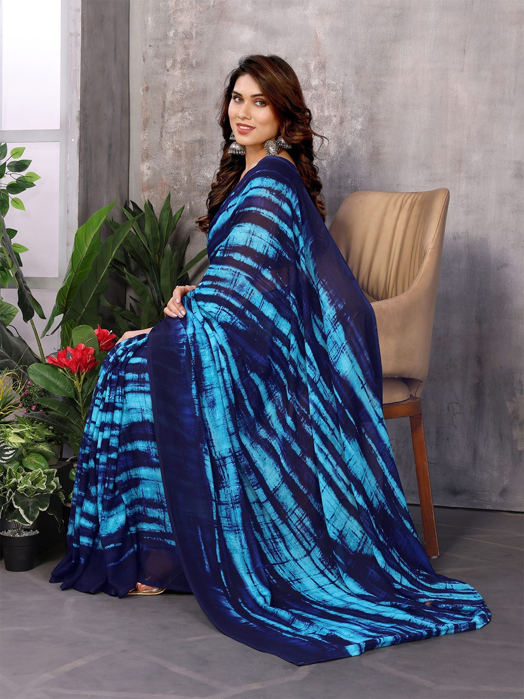 

The Textile Hub Tie and Dye Saree, Blue
