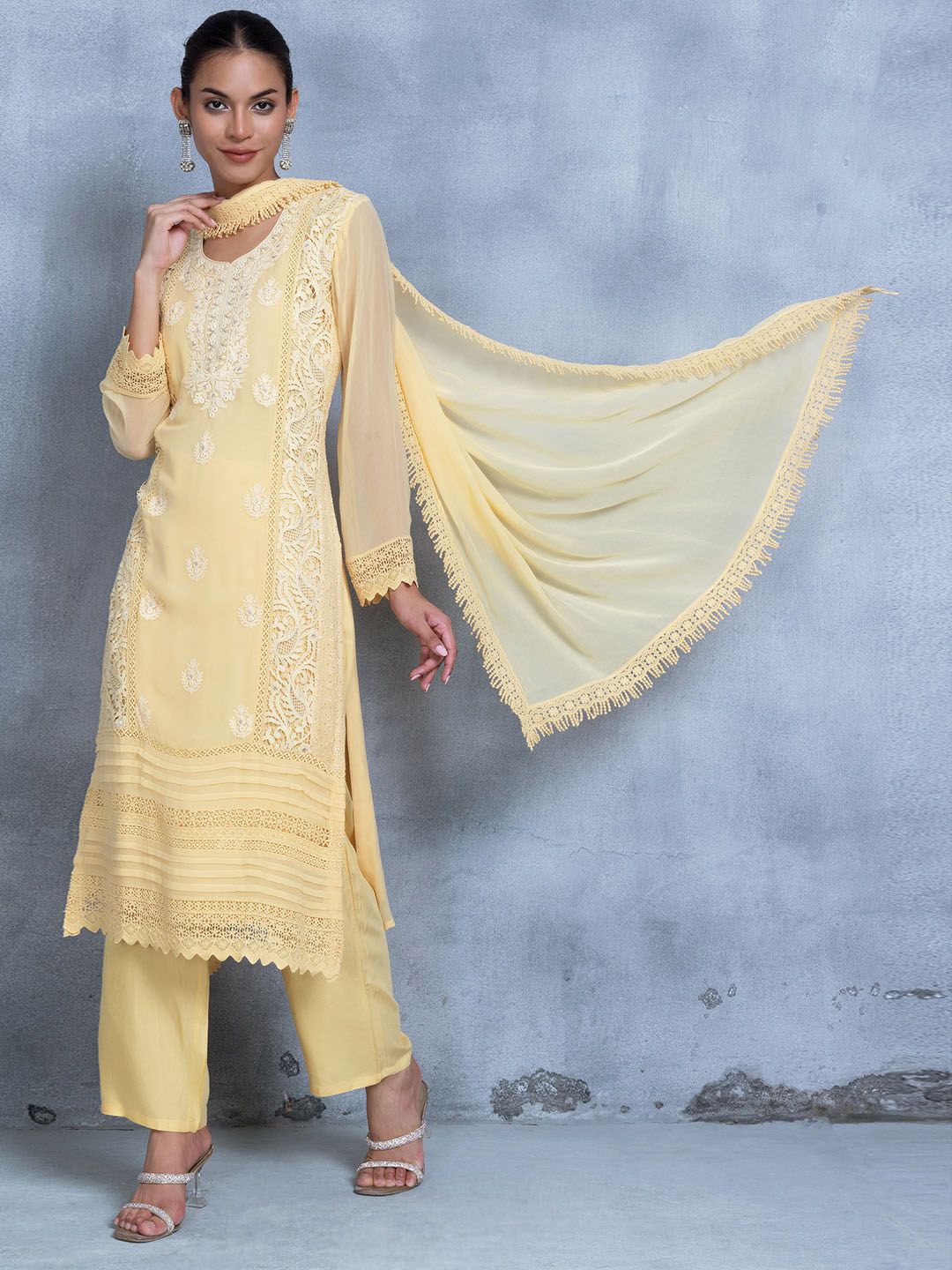 

Rang by Indya Floral Embroidered Kurta with Trousers & Dupatta, Yellow