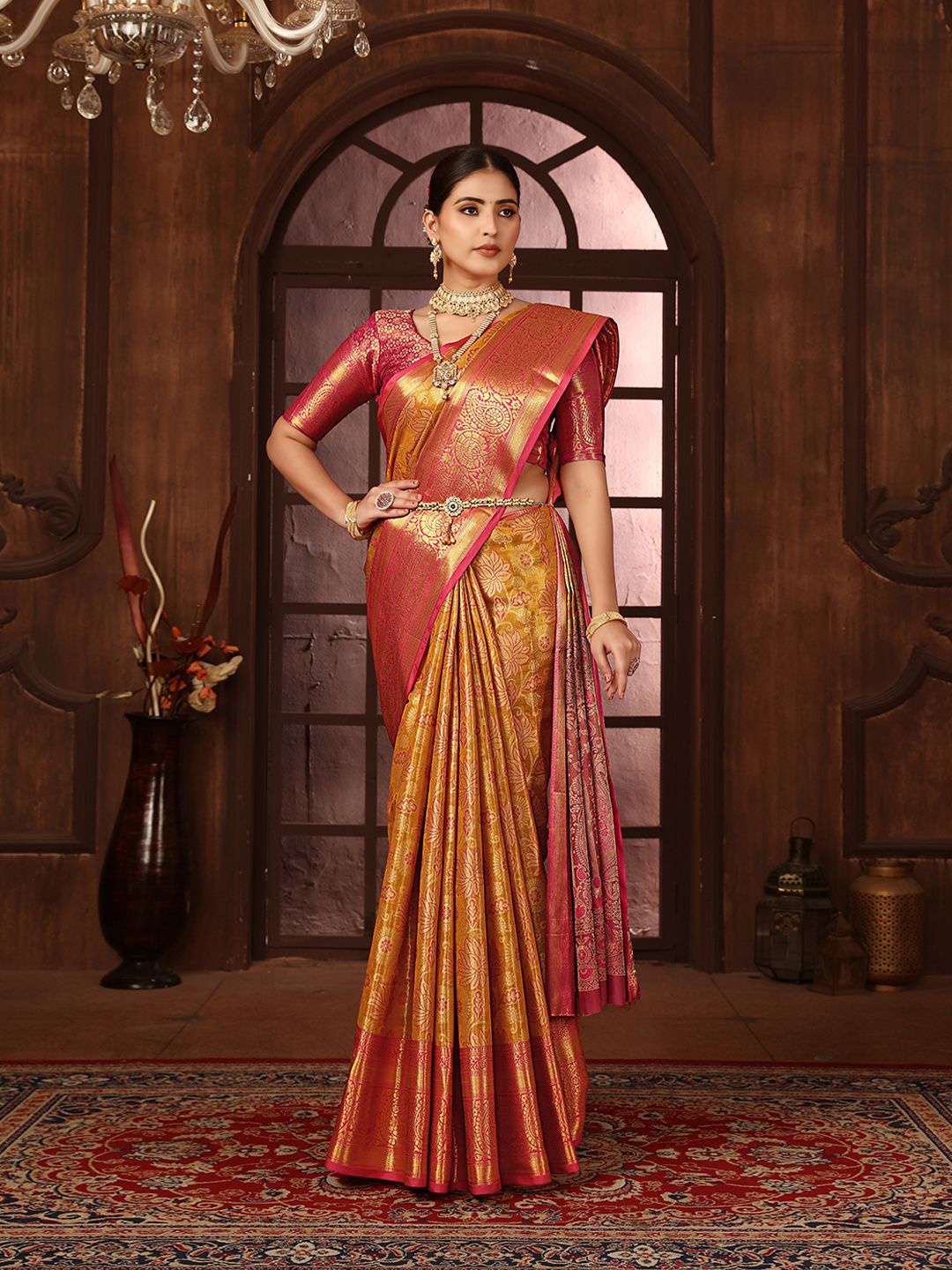 

JUST FASHION Ethnic Motifs Zari Kanjeevaram Saree, Gold