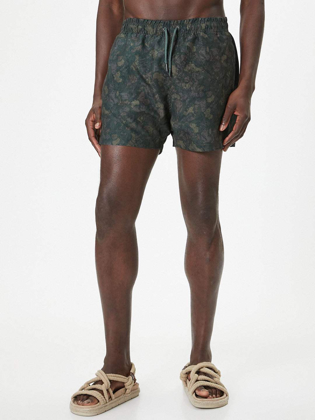 

Koton Printed Mid-Rise Regular Shorts, Green
