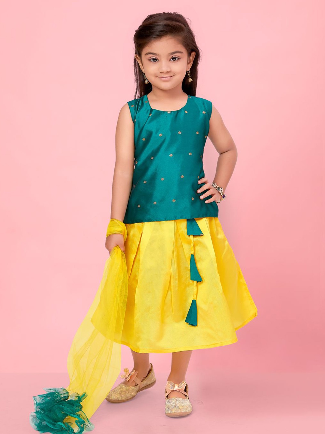 

BAESD Girls Silk Ready to Wear Lehenga & Blouse With Dupatta, Green