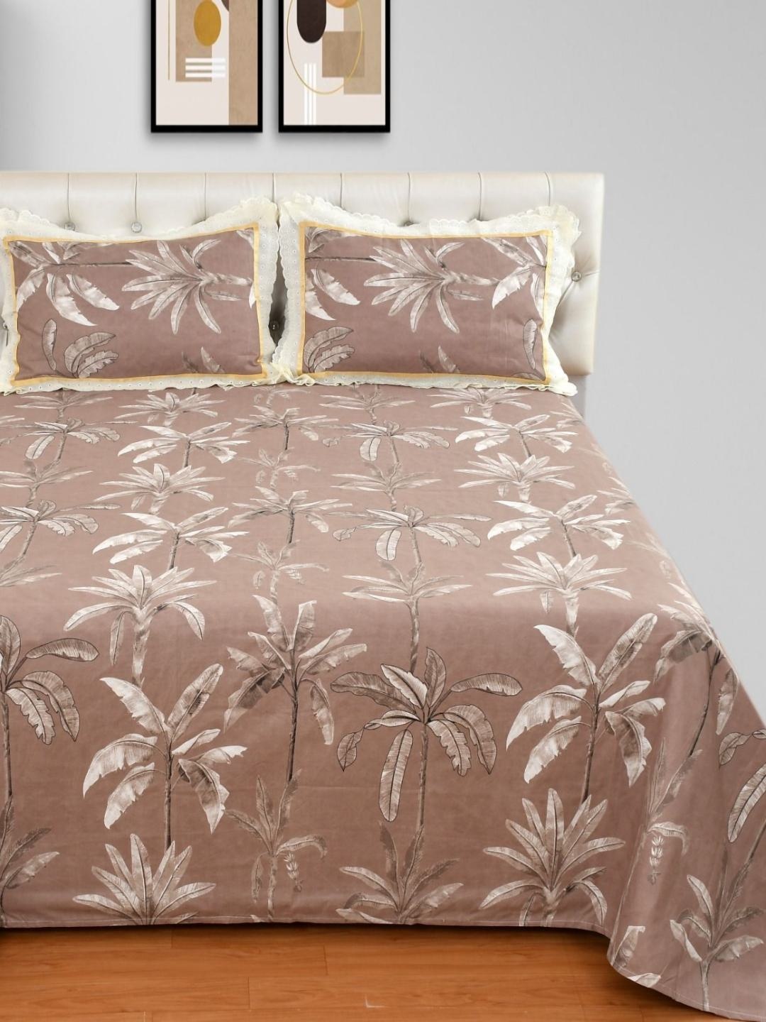 

Bromwick Gunmetal-Toned Floral 250 TC King Cotton Bedsheet with 2 Pillow Covers, Brown