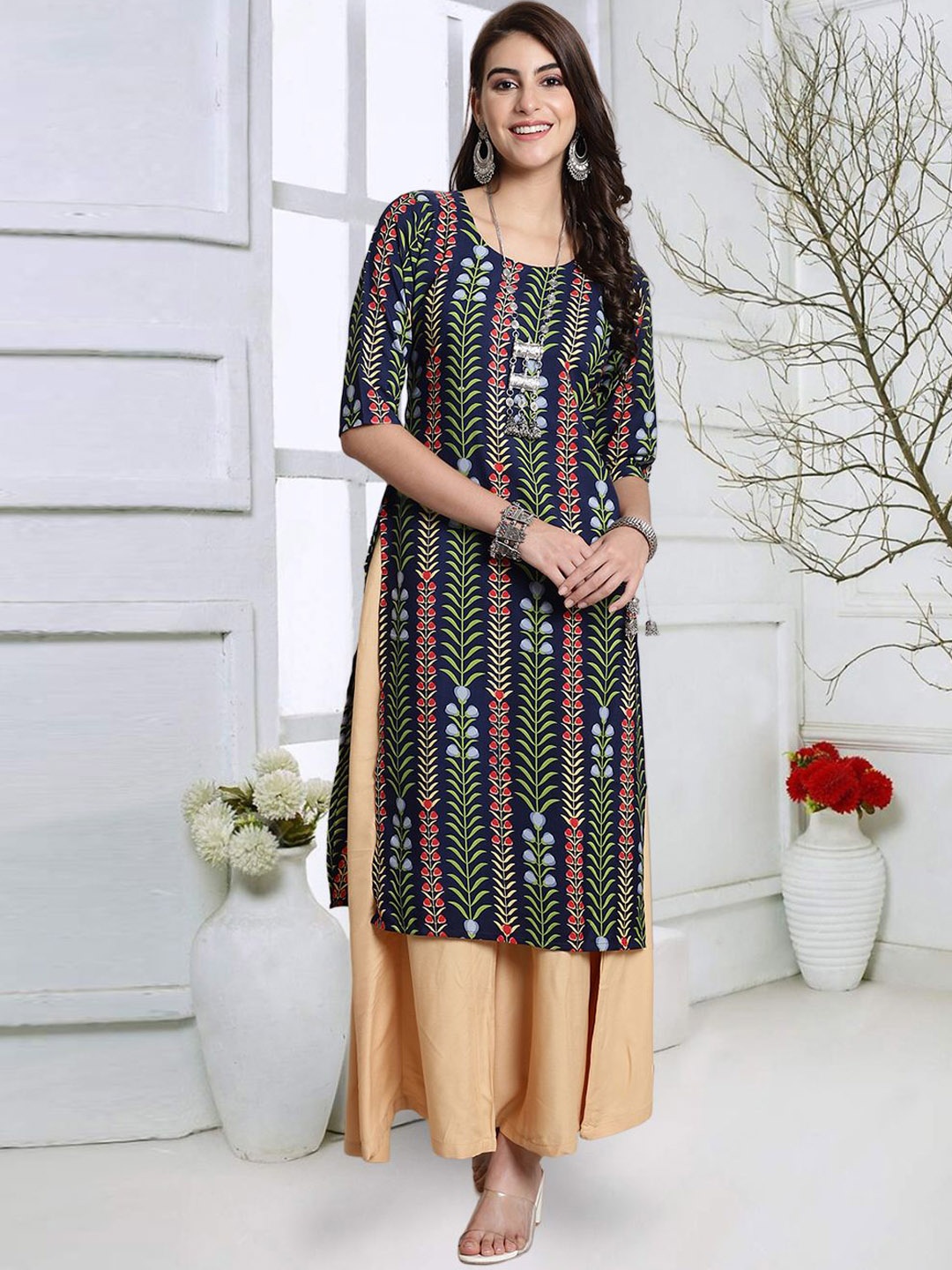 

7Threads Floral Printed Round Neck Straight Kurta, Green