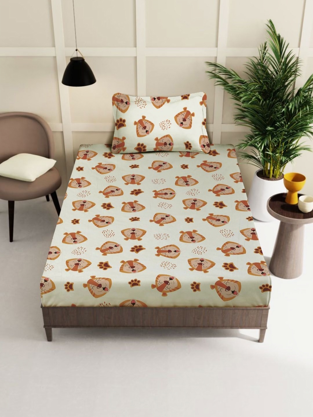 

KLOTTHE Brown & Cream-Coloured Printed 400 TC Pure Cotton Bedsheet & 1 Pillow Cover