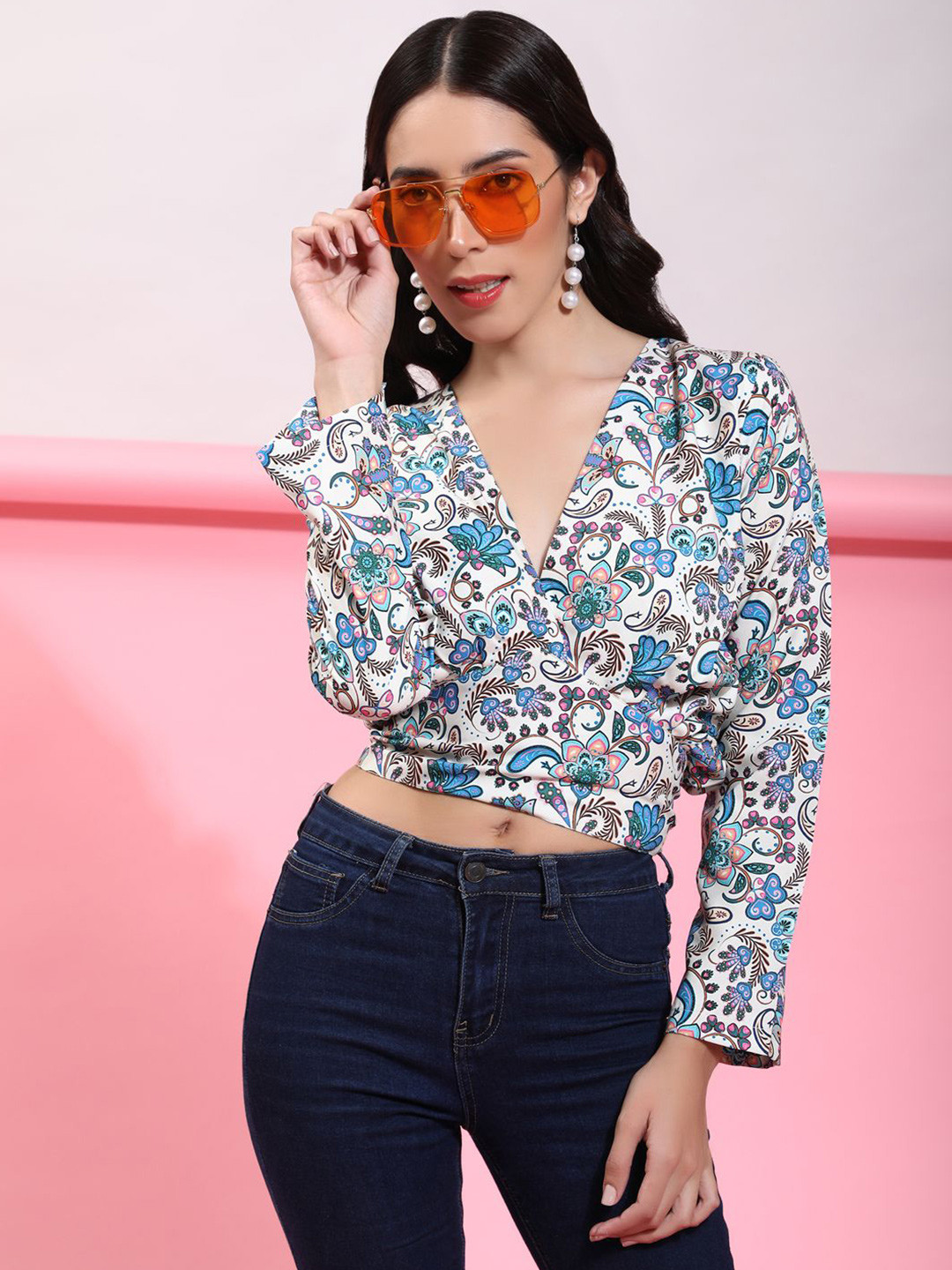 

Siya Fashion Women Floral Printed V-Neck Top, White