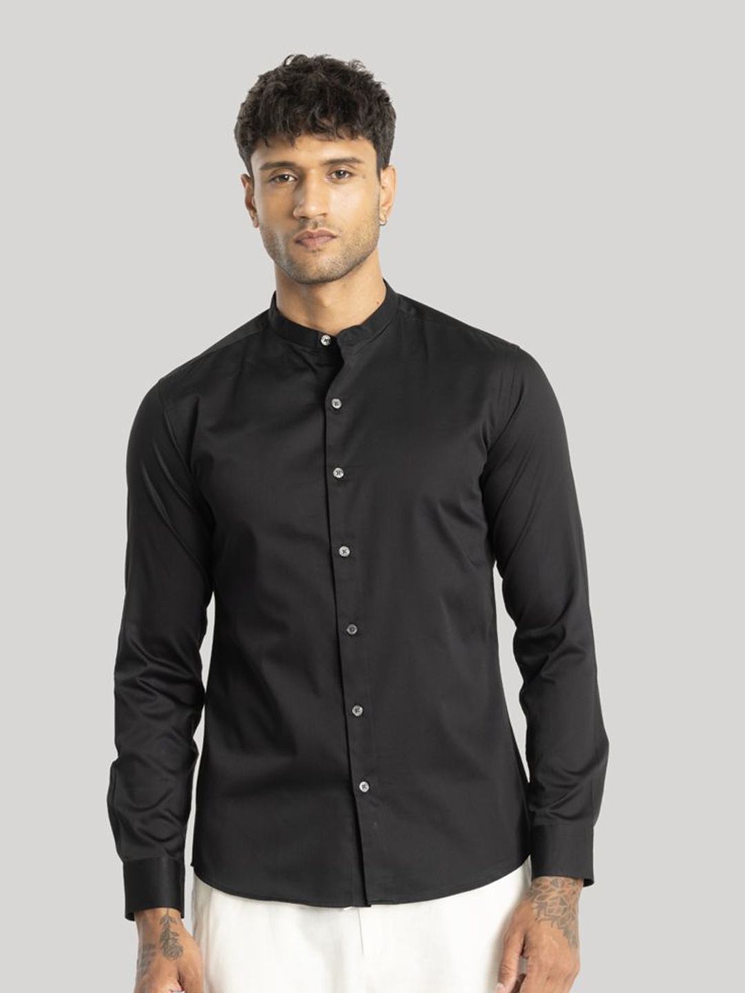 

Snitch Men Smart Slim Fit Opaque Casual Pure Cotton Shirt, Black
