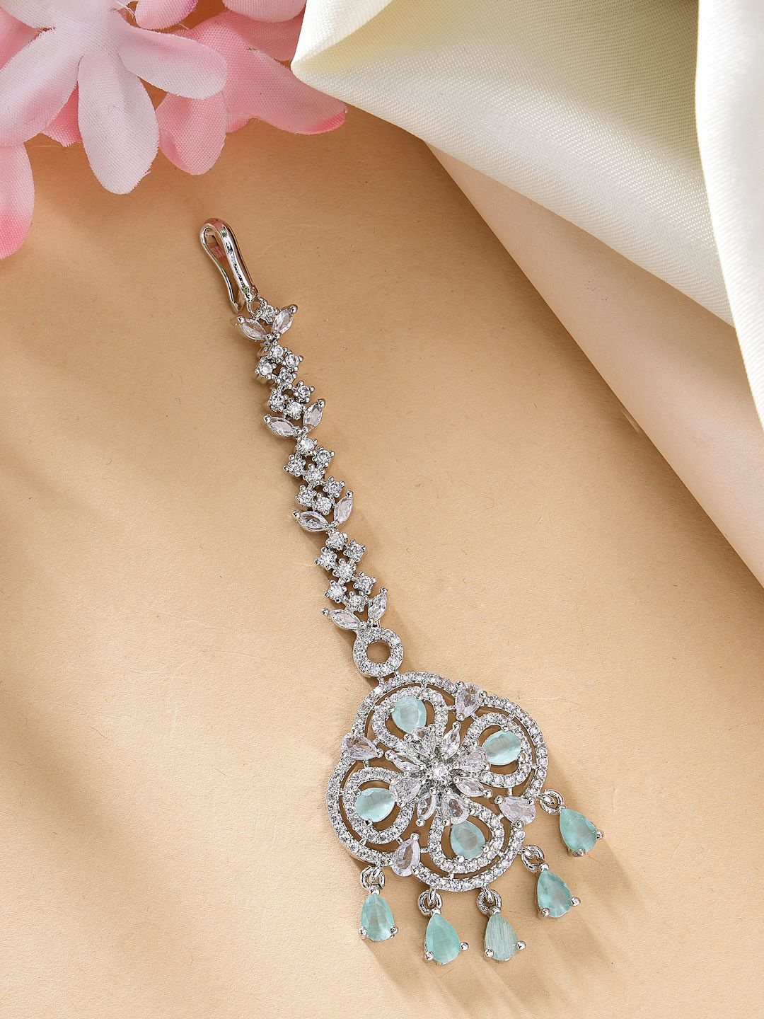 

ZENEME Rhodium-Plated American Diamond Studded Maang Tikka Head Jewellery, Silver