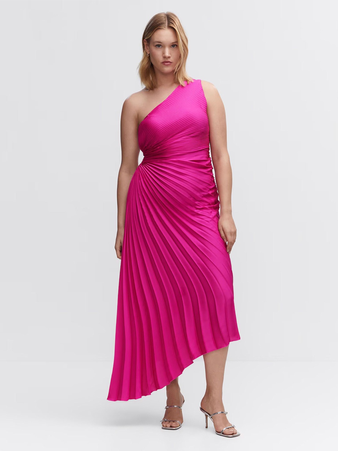 

LULU & SKY One Shoulder accordion pleat Asymmetrical Dress, Pink