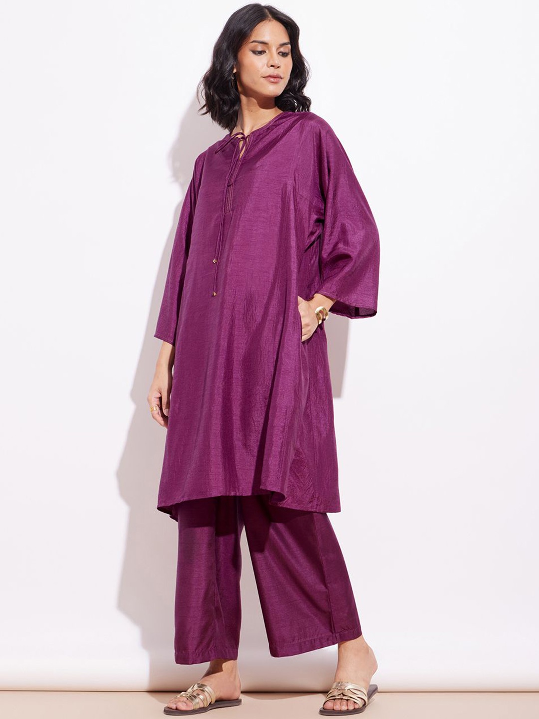 

Pink Fort Regular Kurta with Trousers, Purple