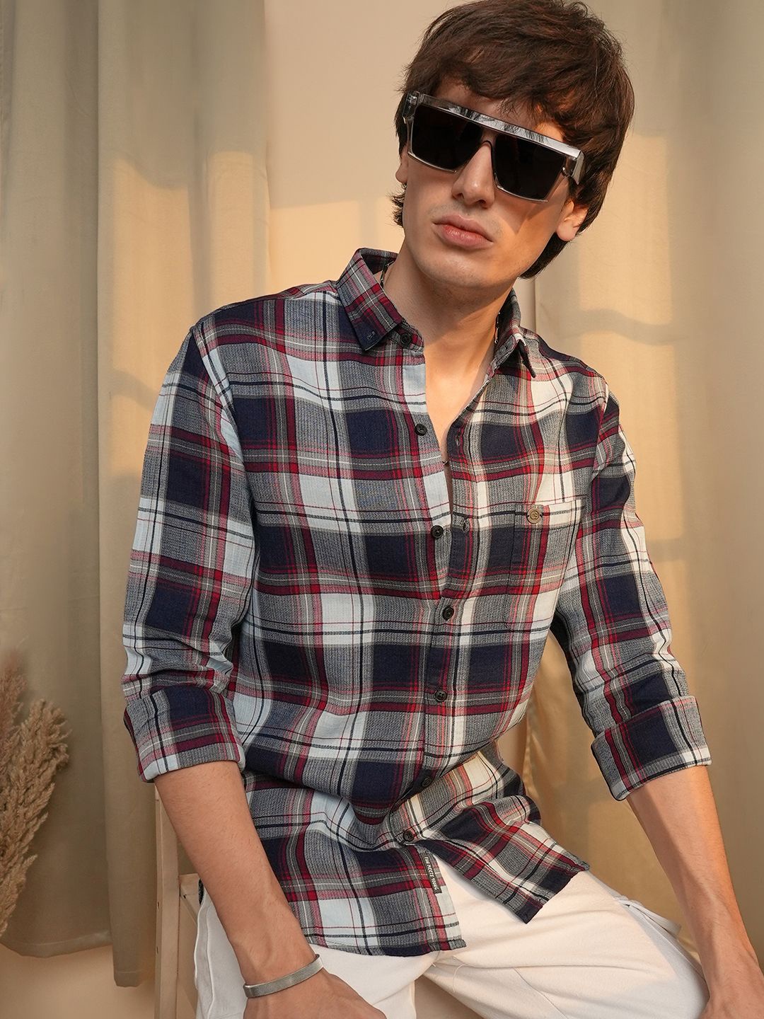 

Campus Sutra Men Comfort Spread Collar Tartan Checked Polycotton Casual Shirt, Multi