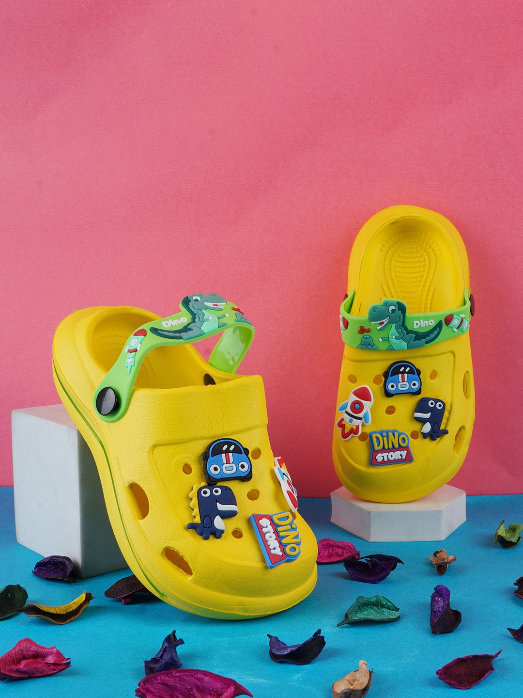 

BAESD Kids Self Design Croslite Clogs, Yellow