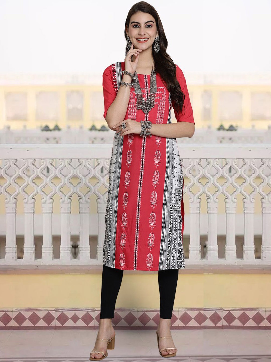 

7Threads Ethnic Motifs Printed Round Neck Straight Kurta, Red