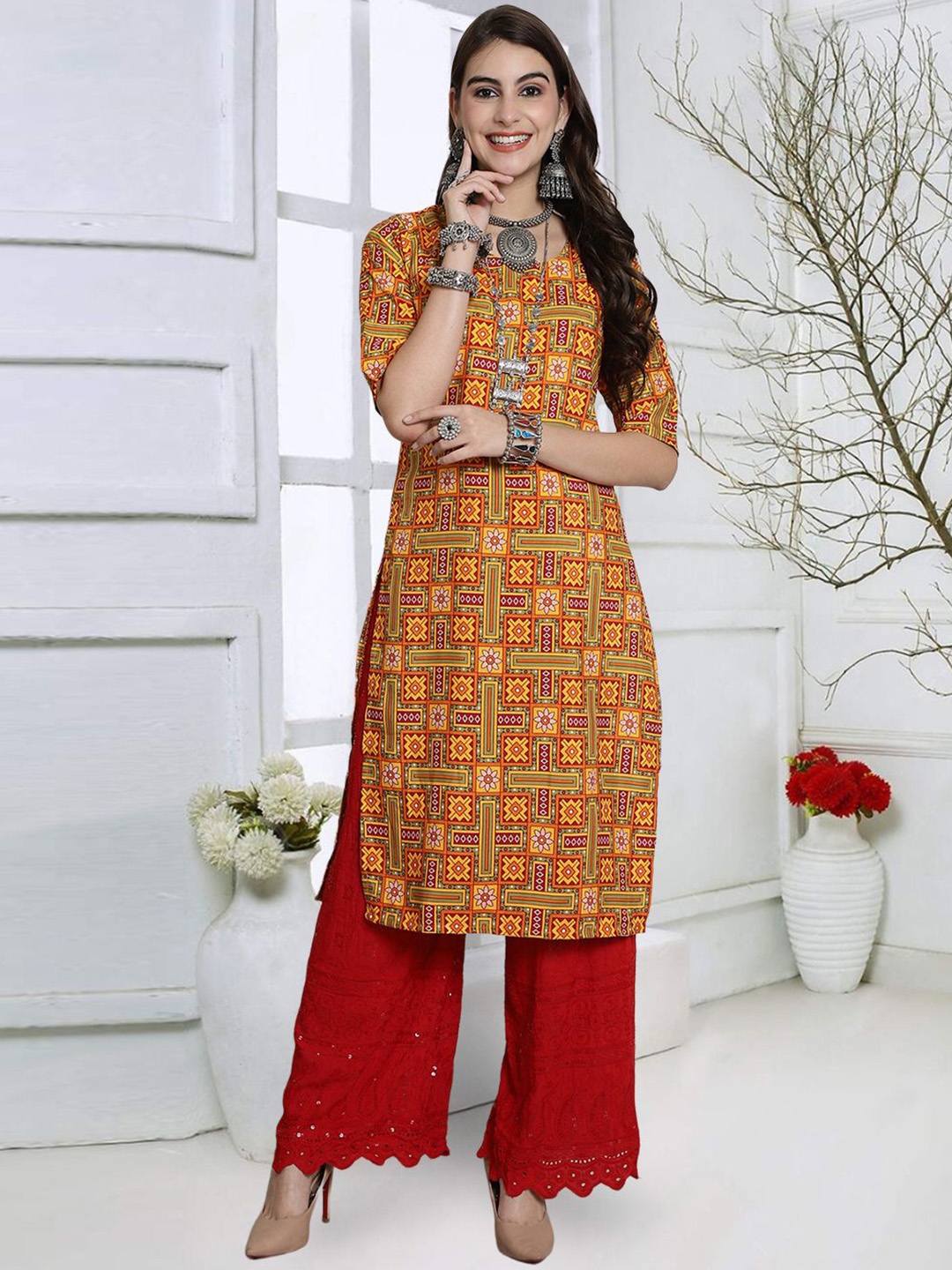 

7Threads Geometric Printed Round Neck Straight Kurta, Red