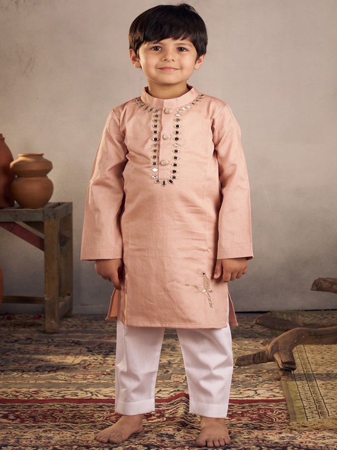 

Vivedkids Boys Geometric Yoke Design Mandarin Collar Mirror Work Kurta With Pyjamas, Peach
