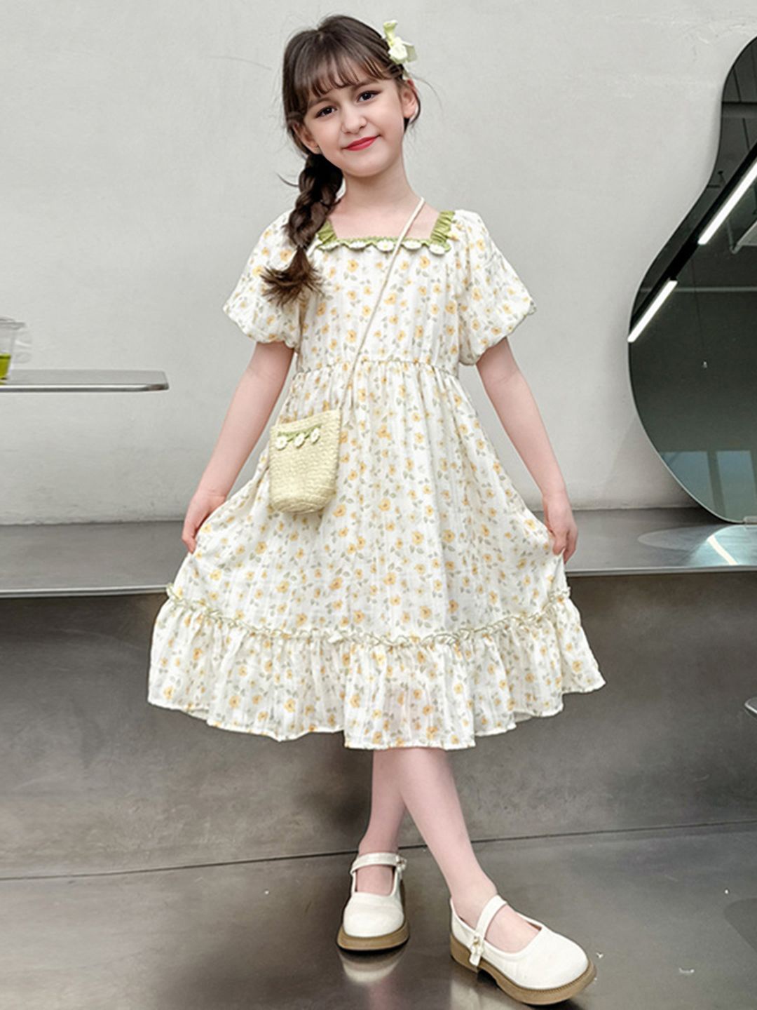 

INCLUD Girls Floral Printed Puff Sleeve A-Line Midi Dress, Green