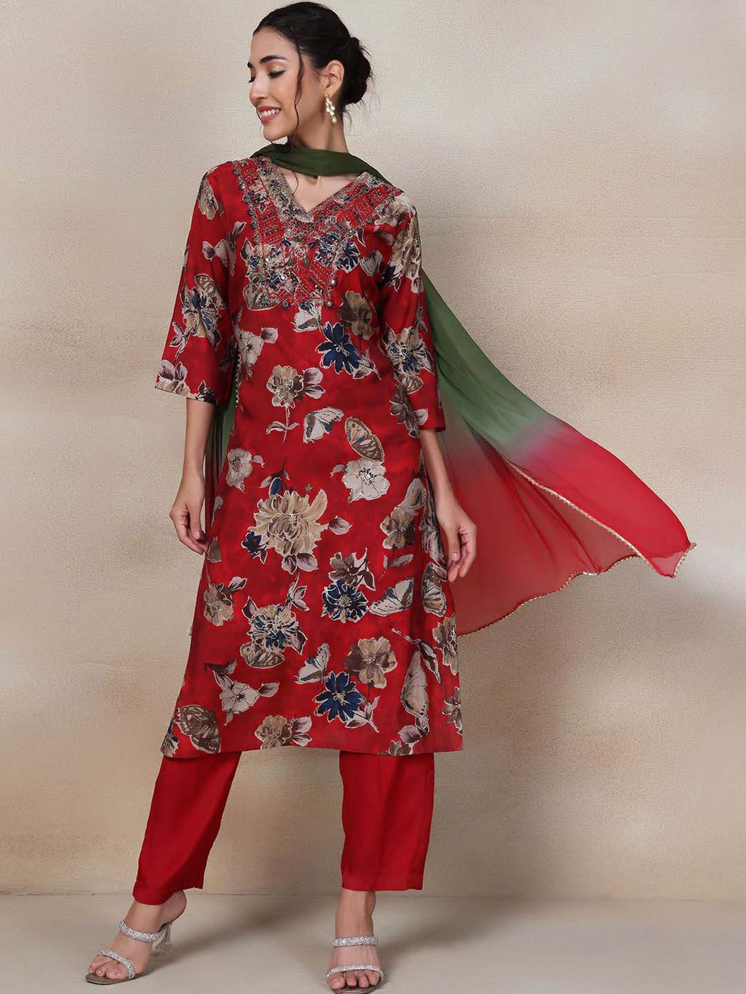 

Rang by Indya Women Floral Printed Regular Kurta with Trousers & With Dupatta, Red