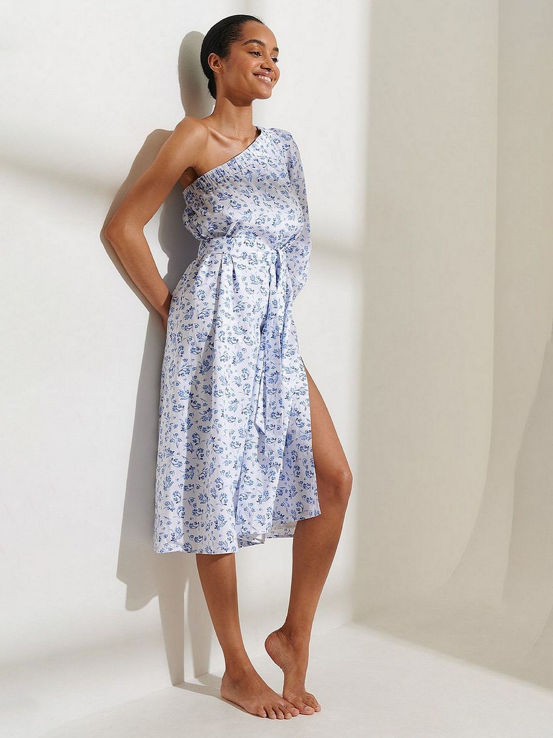 

Roadster Poly Rayon Floral Below Knee A Line Dress, White