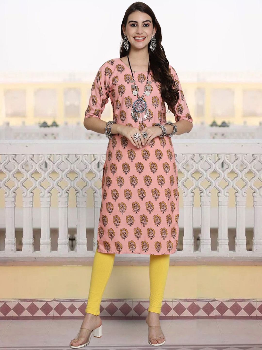 

7Threads Ethnic Motifs Printed Round Neck Straight Kurta, Peach