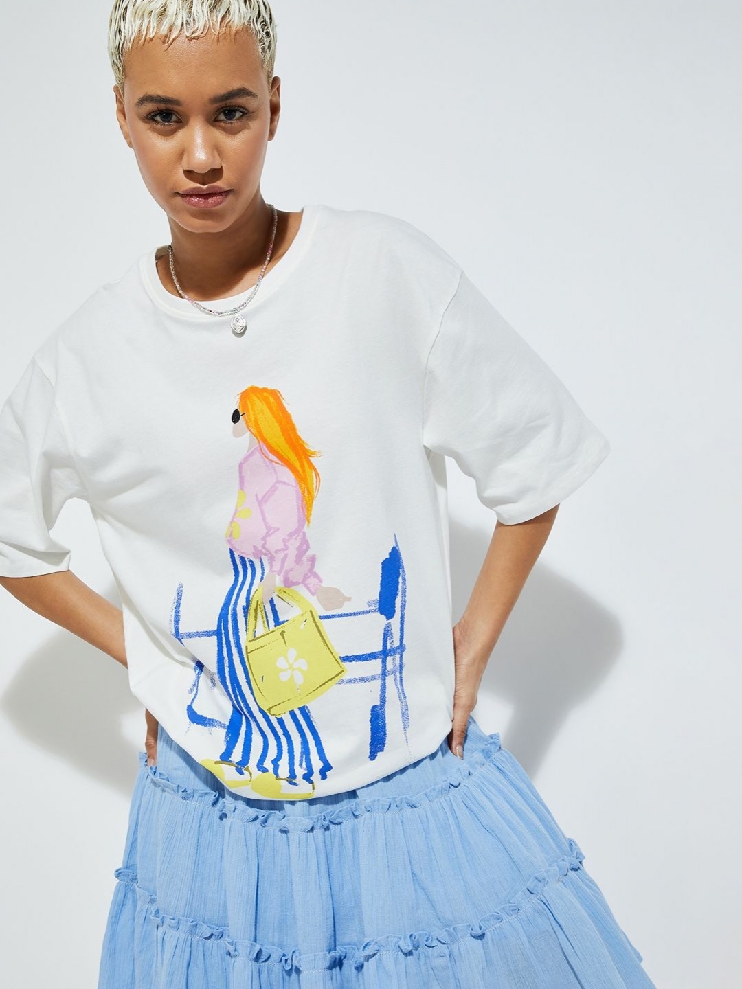 

max URB_N Women Oversized Graphic Printed T-shirt, White