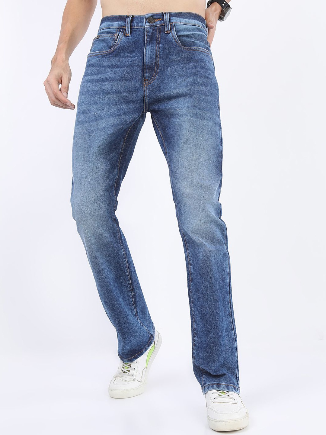 

HIGHLANDER Men Bootcut Heavy Fade Stretchable Jeans, Blue