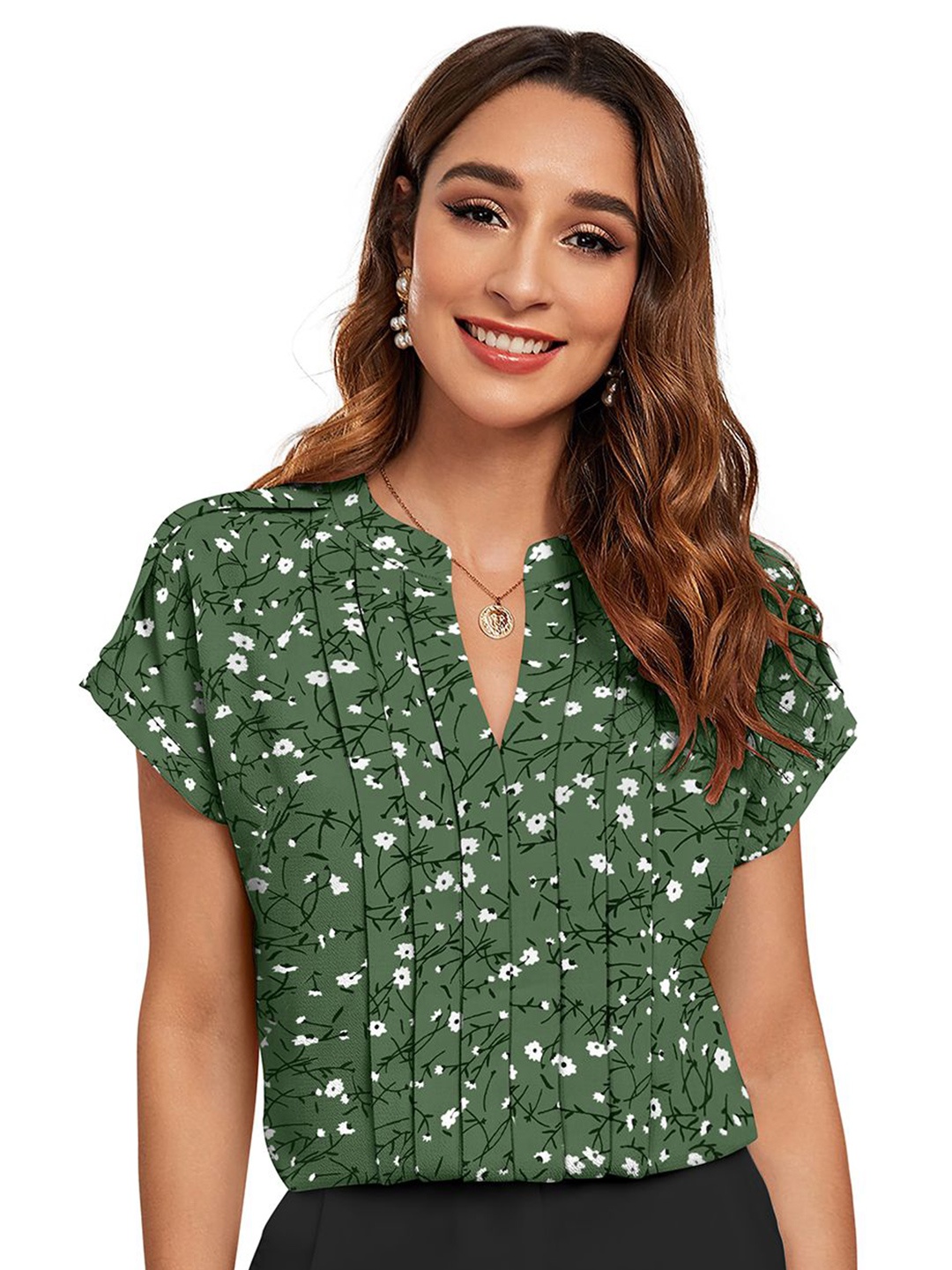 

Sitanjali Women Floral Printed Mandarin Collar Cotton Top, Green