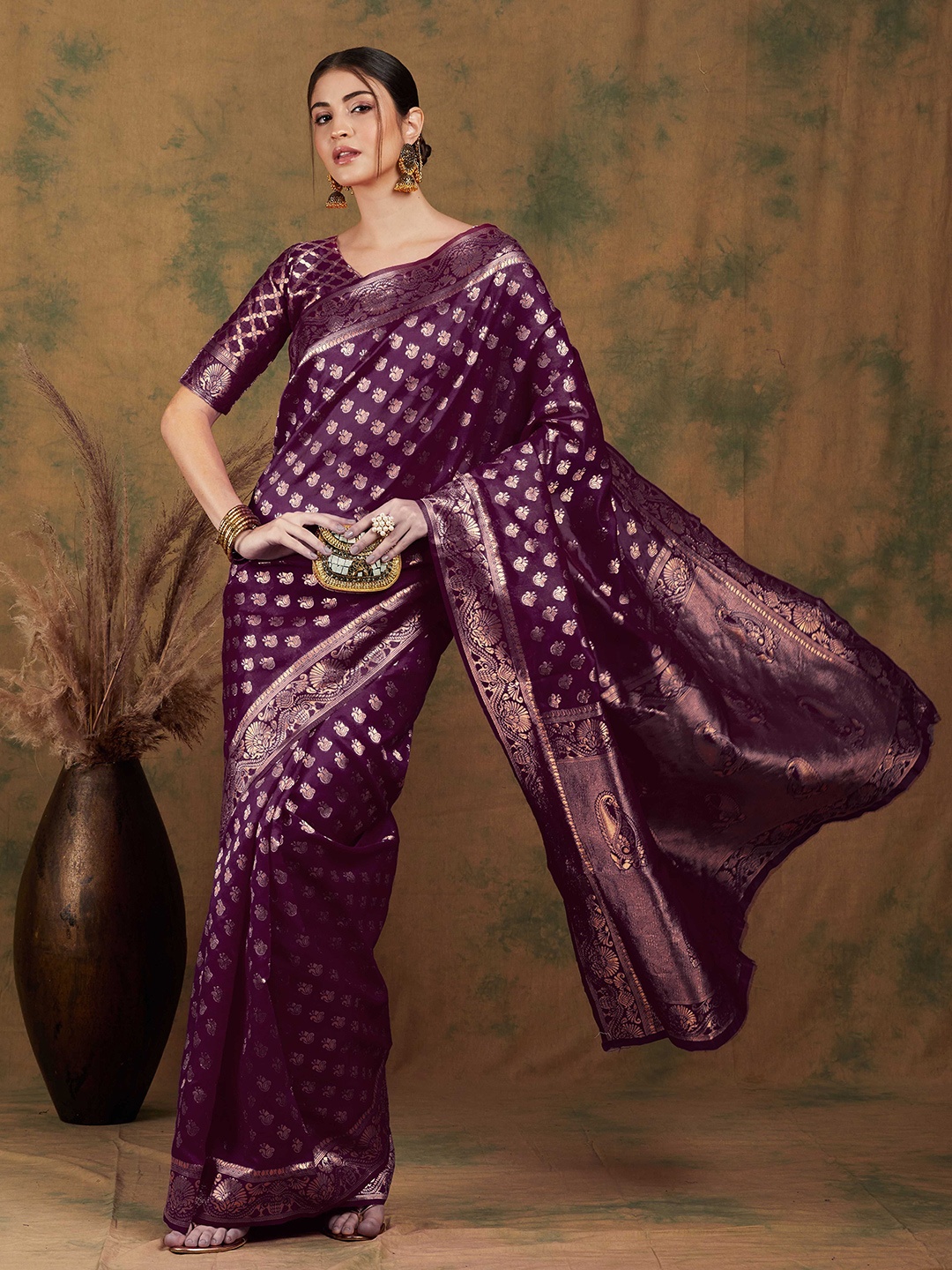 

SHADOW & SAINING Woven Design Zari Banarasi Saree, Purple