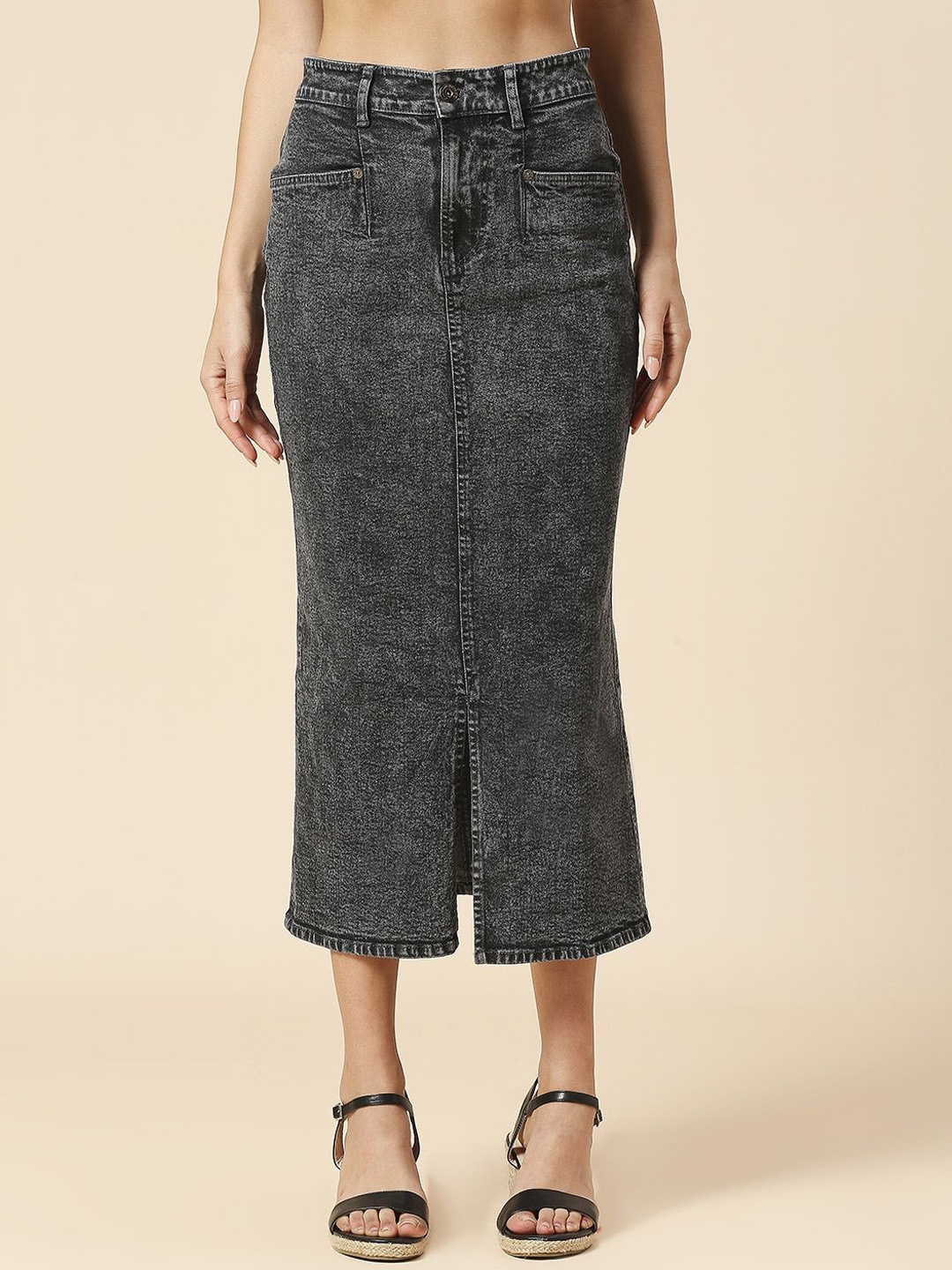 

Chemistry Acid Wash Denim Front Slit Pencil Skirt, Black
