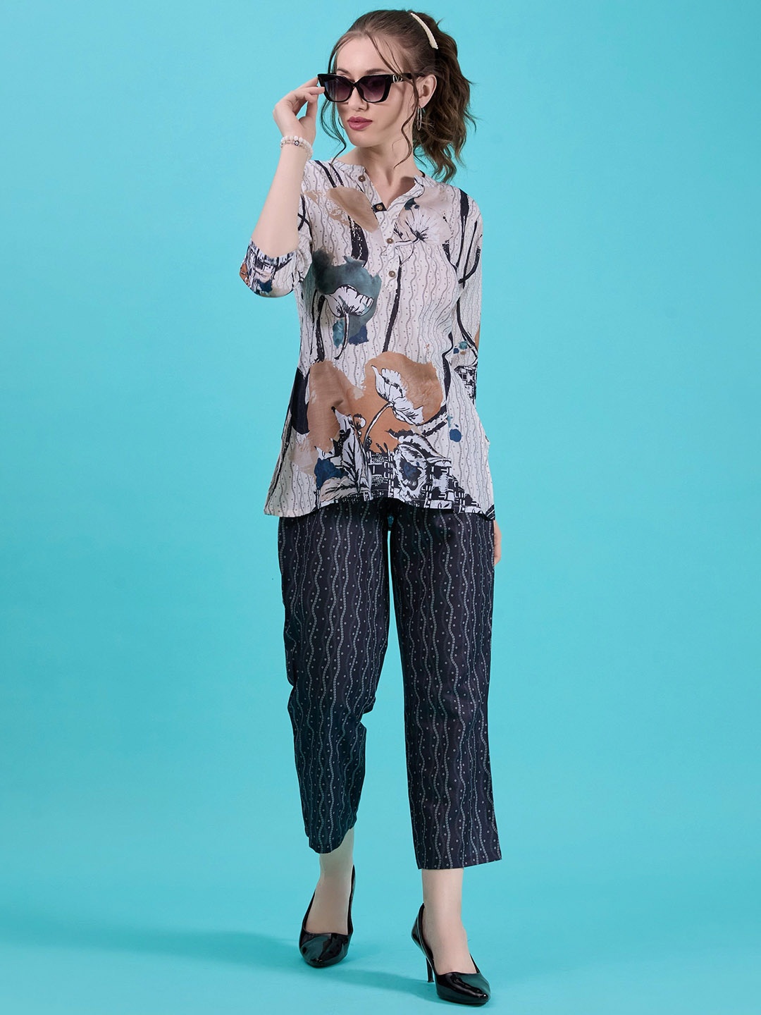 

Amarasha Printed Mandarin Collar Shirt & Trouser, White