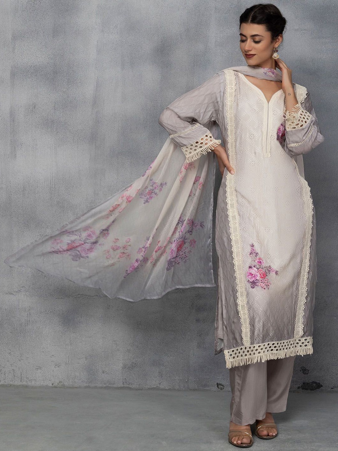 

Rang by Indya Women Floral Embroidered Regular Thread Work Kurta with Trousers & With Dupatta, Beige