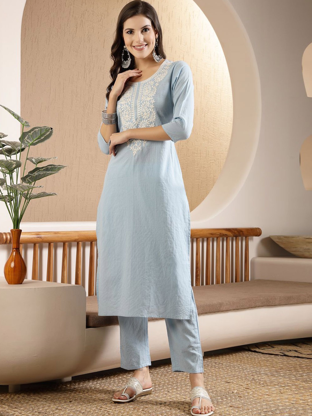 

Stylum Blue Floral Yoke Design Regular Kantha Work Pure Cotton Kurta With Trousers
