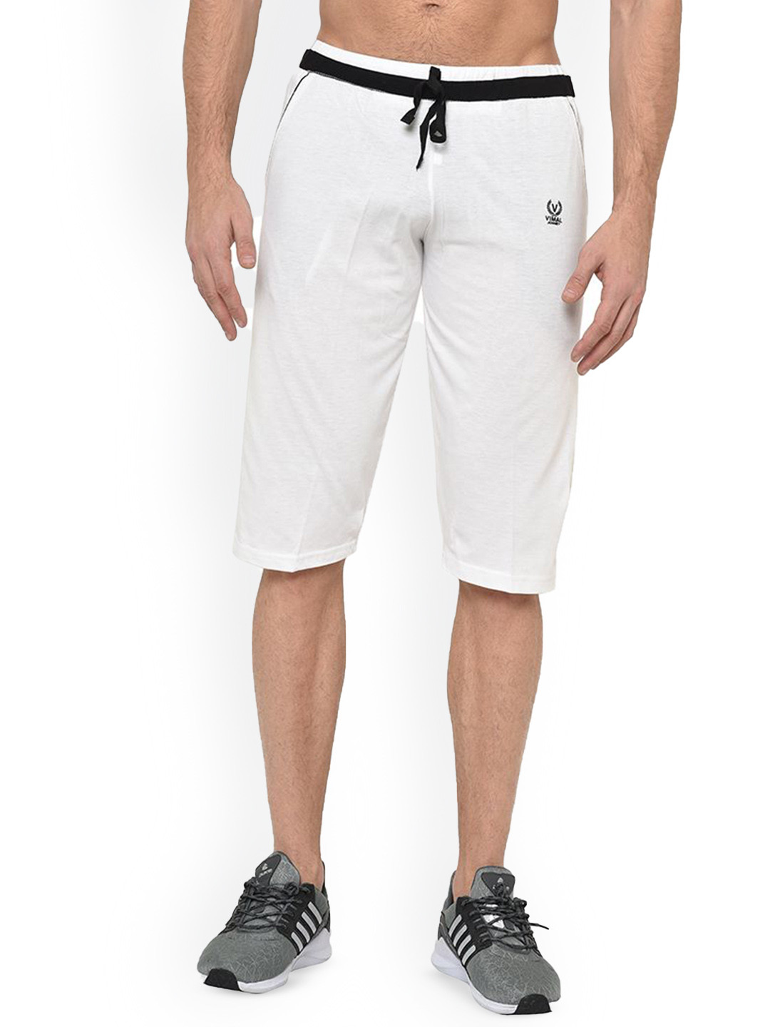 

VIMAL JONNEY Men Solid Capri, White