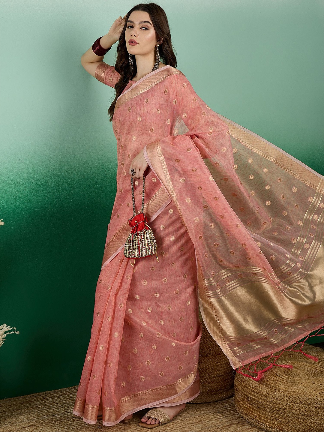 

SHADOW & SAINING Woven Design Zari Organza Banarasi Saree, Peach