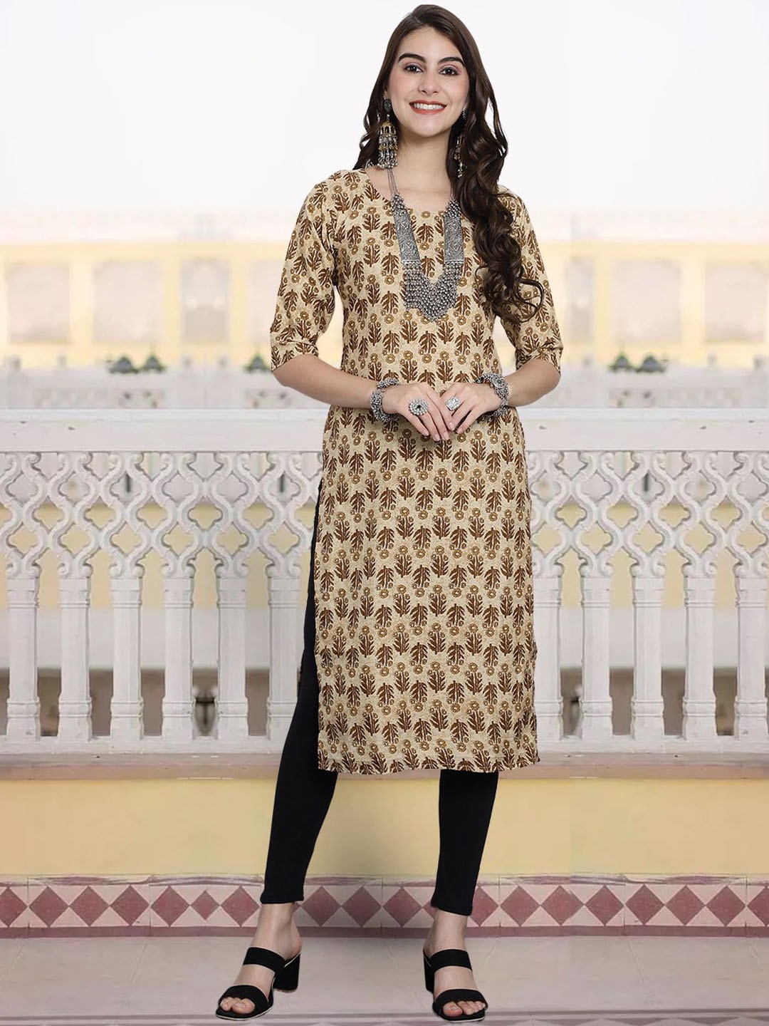 

7Threads Floral Printed Round Neck Straight Kurta, Beige